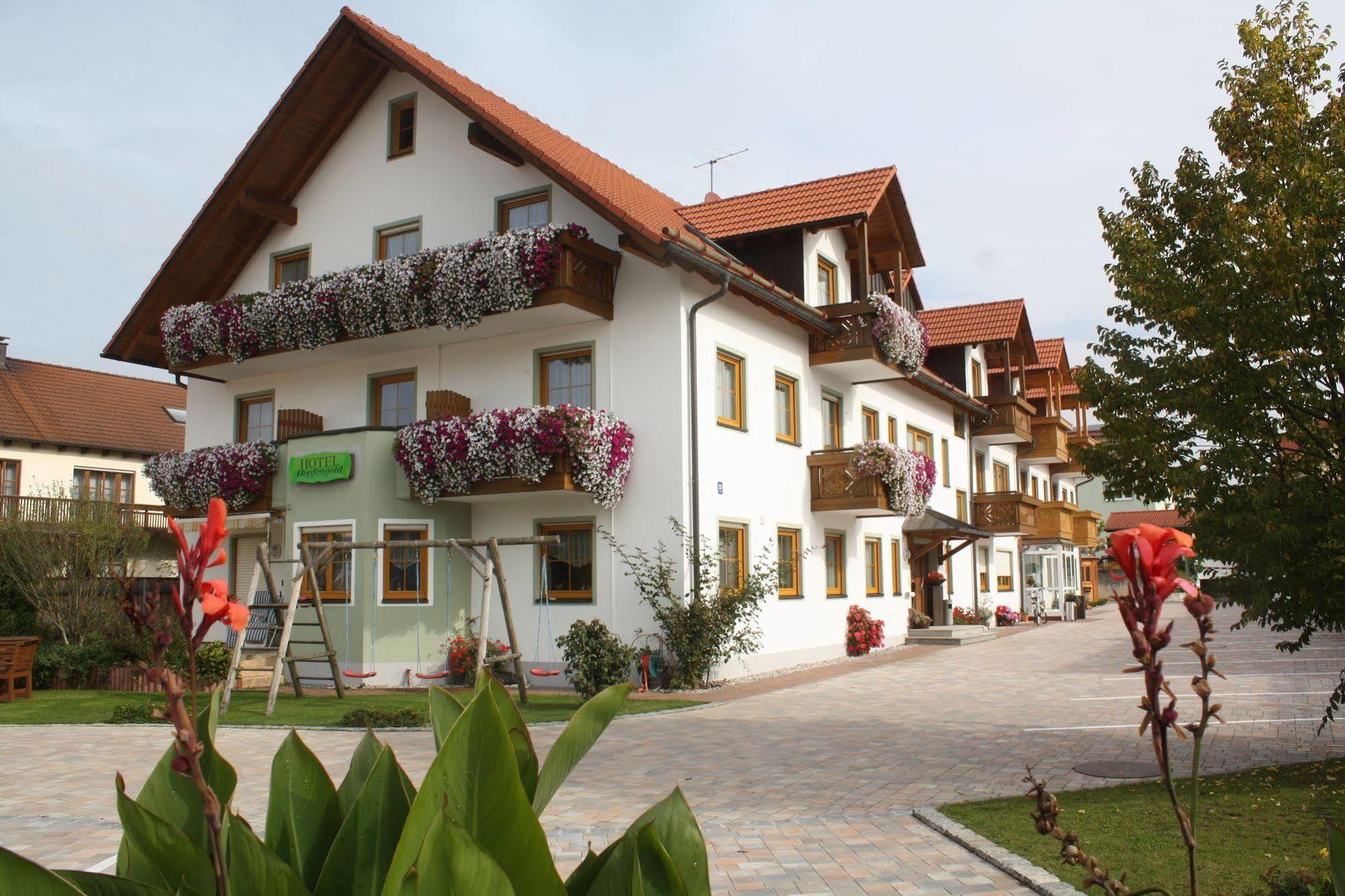 Hotel Garni Hopfengold Wolnzach Exteriér fotografie